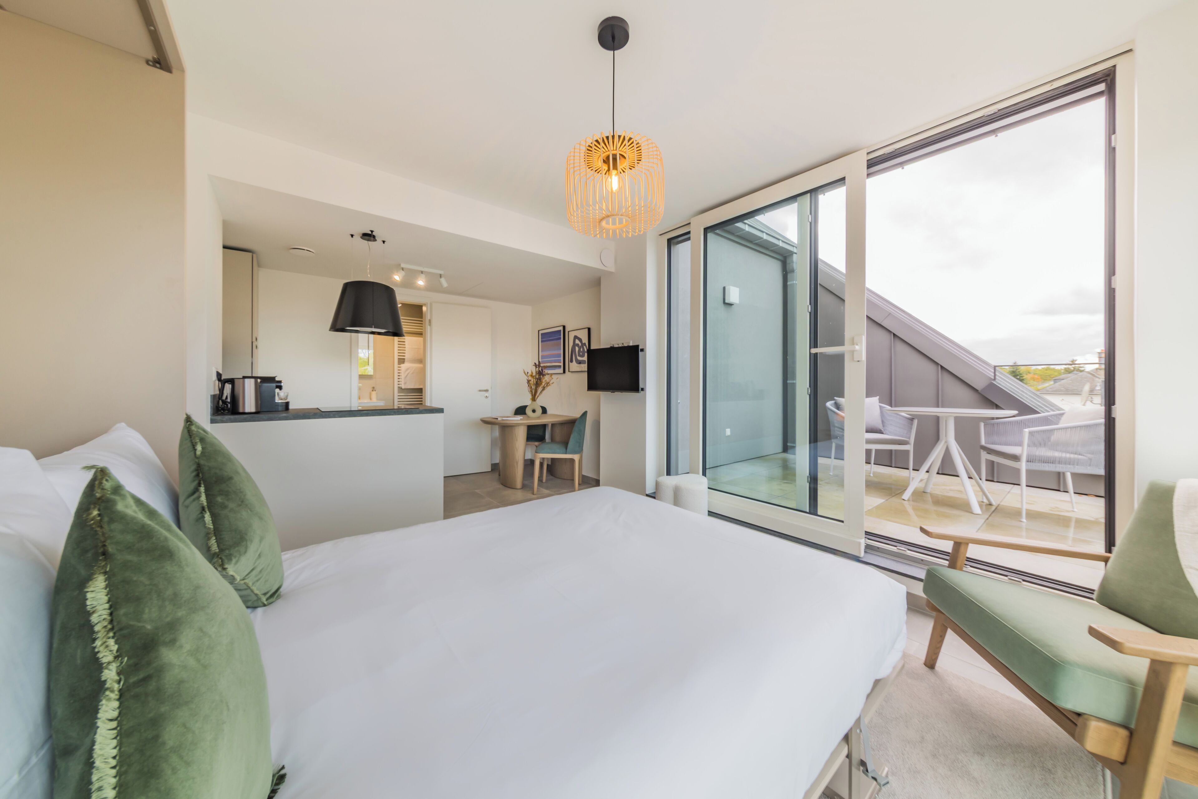 Economy Apartment, Balcony | Desk, laptop workspace, free WiFi