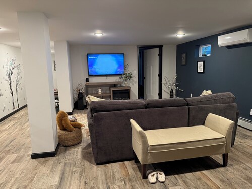 Newly done Cozy 1 bedroom basement apartment in Port Jefferson Station
