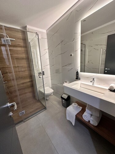 Cozy 1-matrimonial bedroom hotel in the Heart of Drăgășani Vineyards