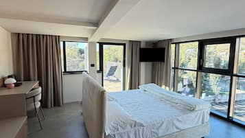 Comfort Double Room, City View | In-room safe, desk, soundproofing, free WiFi