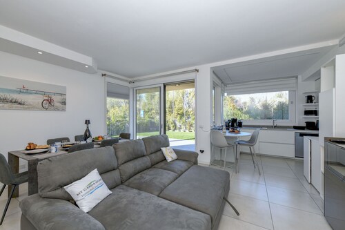 MGH- Grace Apartment Katya Resort