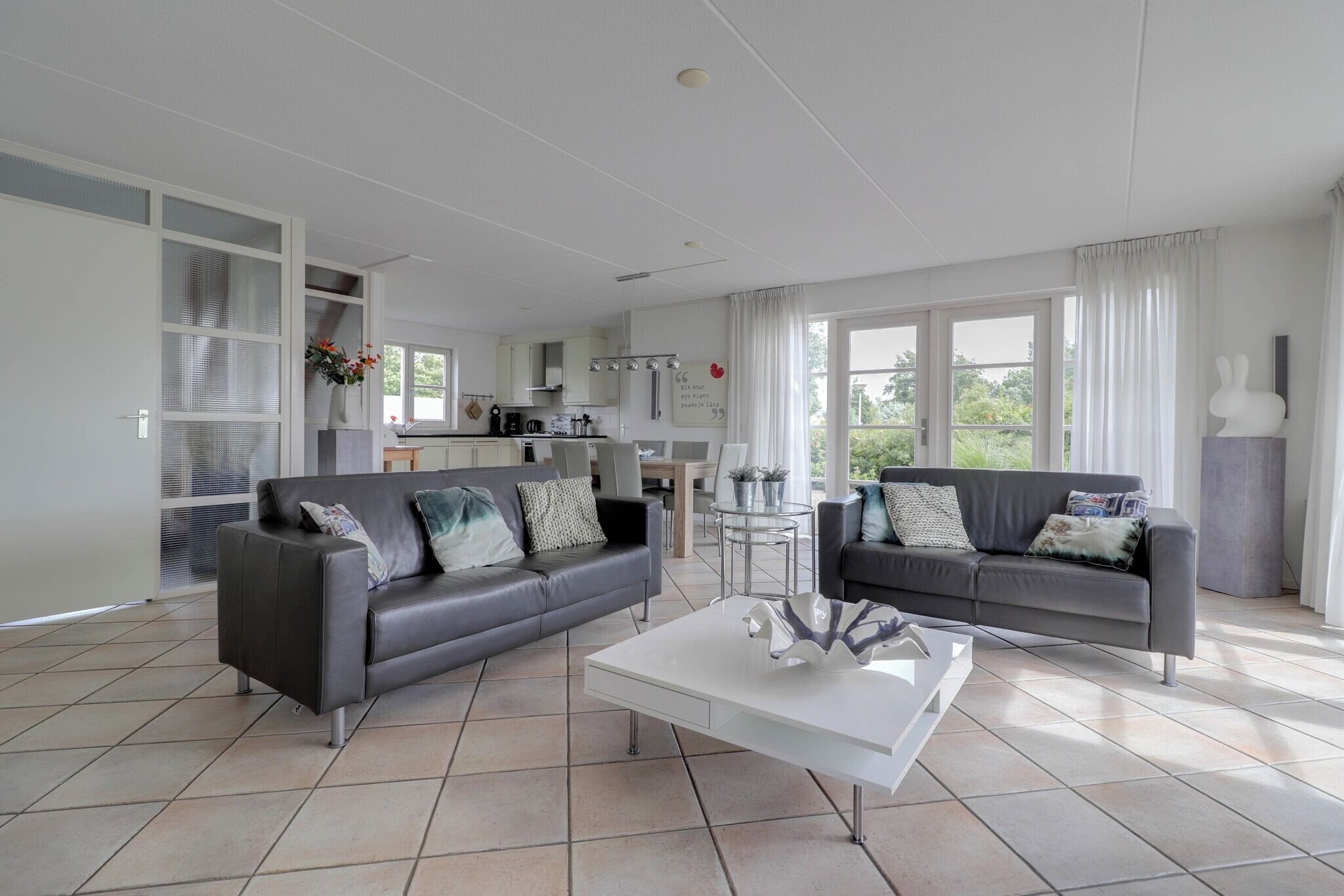 تلفزيون ذكي، م شغل دي في دي