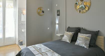 Gästezimmer 5 mit Gemeinschaftspool, Garten und WLAN