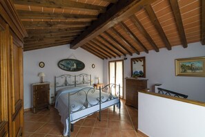 WiFi, bed sheets, wheelchair access - Apartment surrounded by nature in the heart of Tuscany (Castelfranco Piandiscó)
