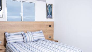 Apartment, 3 Bedrooms, Smoking, Terrace | 3 bedrooms