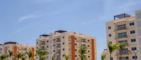 Appartement, 3 chambres, fumeurs, terrasse | Piscine | Piscine extérieure
