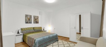 Spacious Renovated House in Wolfsthal, Austria - Perfect for Families and Groups