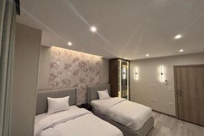 WiFi, bed sheets - Comfortable Twin Room at Stay Inn 51 Hotel (Banī Ghālib)