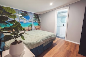 House, 3 Bedrooms - Cozy Family Home in Long Gully, Perfect for Relaxation (Bendigo)