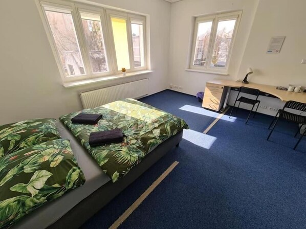 Classic Double Room, 1 Double Bed | Iron/ironing board, free WiFi