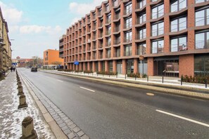 Exterior - Elegant Studio in the Center | Air Conditioning | Balcony (Wrocław)