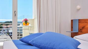 Zimmersafe, Reisekinderbett