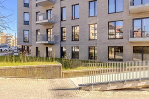 Room, 1 Bedroom, Accessible, City View | Exterior