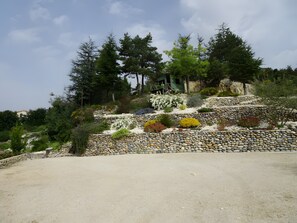 Jardines del alojamiento