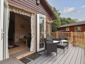 Cottage | Terrace/patio - Kingfisher Lodge (Windermere)