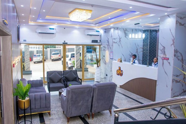 Reception - Abiis hotel &Suites (Abeokuta)