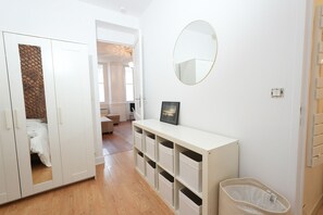 Iron/ironing board, WiFi, bed sheets - L'écrin lebrun - Hypercentre bordeaux - Quiet and peaceful (Bordeaux)