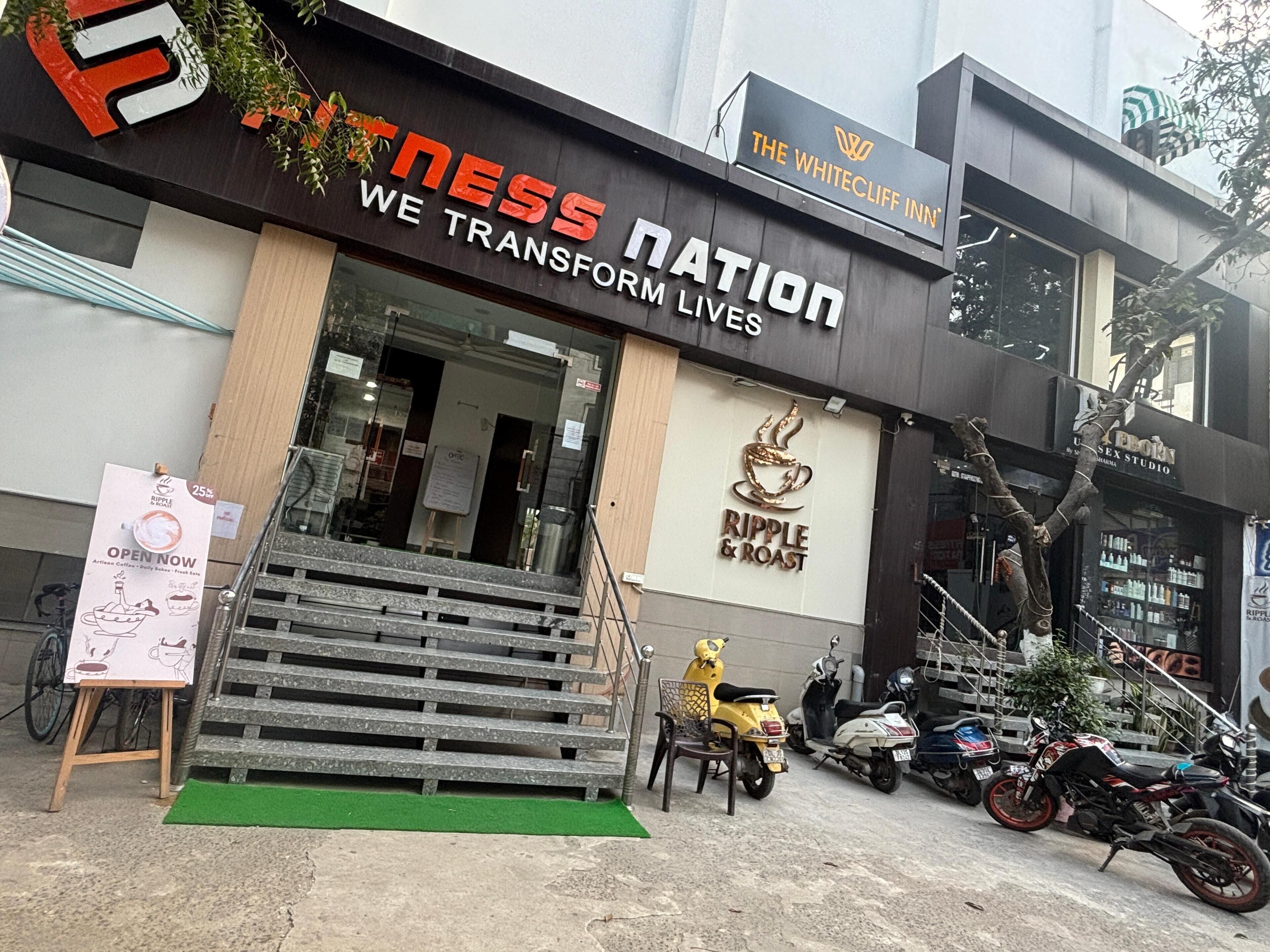 숙박 시설 정면