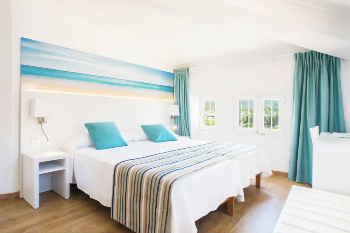 Habitación doble | Escritorio, espacio para trabajar con laptop y wifi gratis