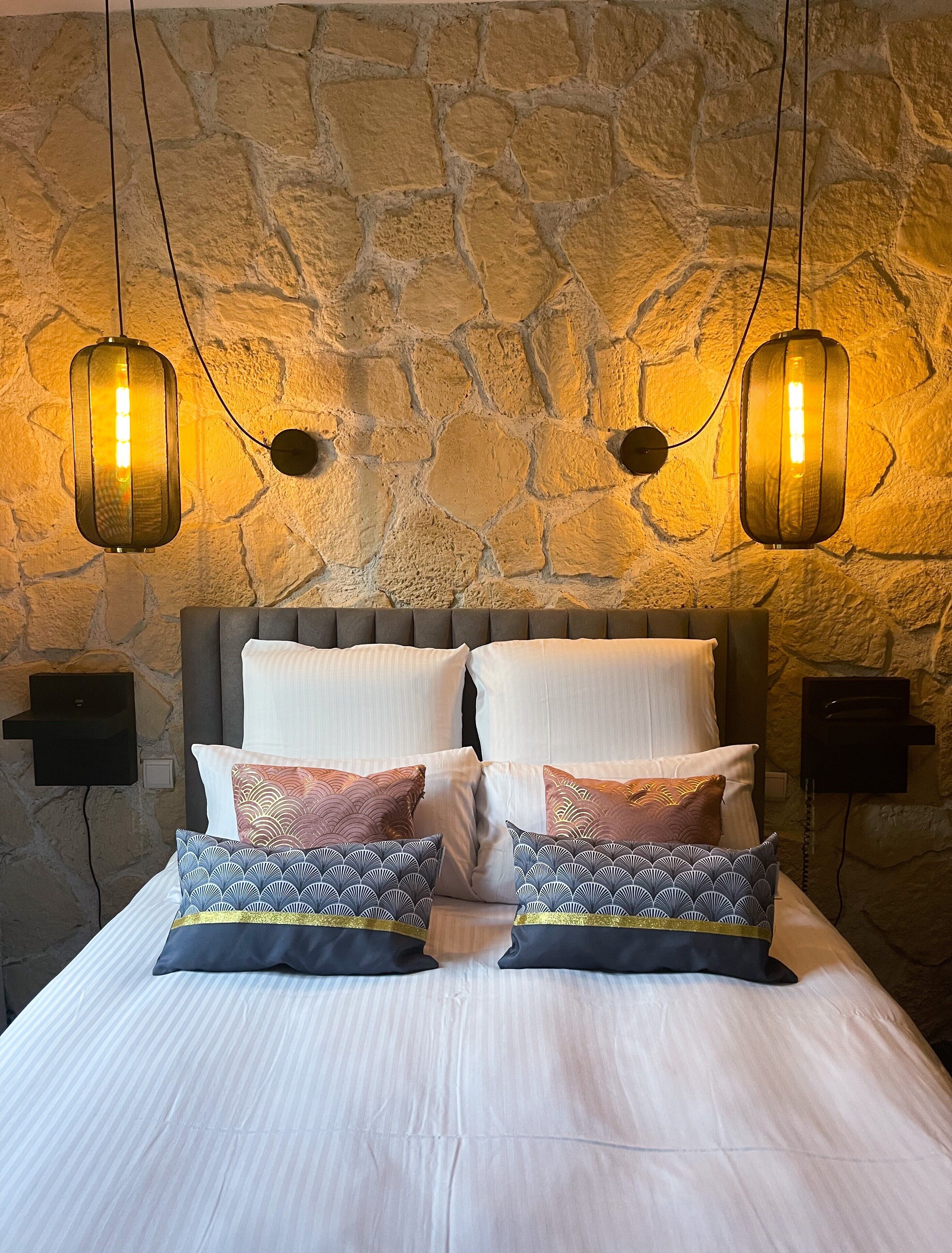 Laptopgeeigneter Arbeitsplatz, kostenloses WLAN