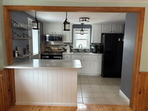 Private kitchen - Modern Comfort Meets Maine Charm (Shapleigh)