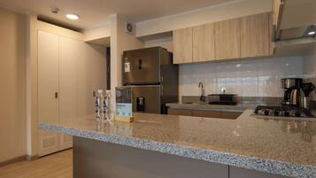 2 habitaciones y acceso a internet