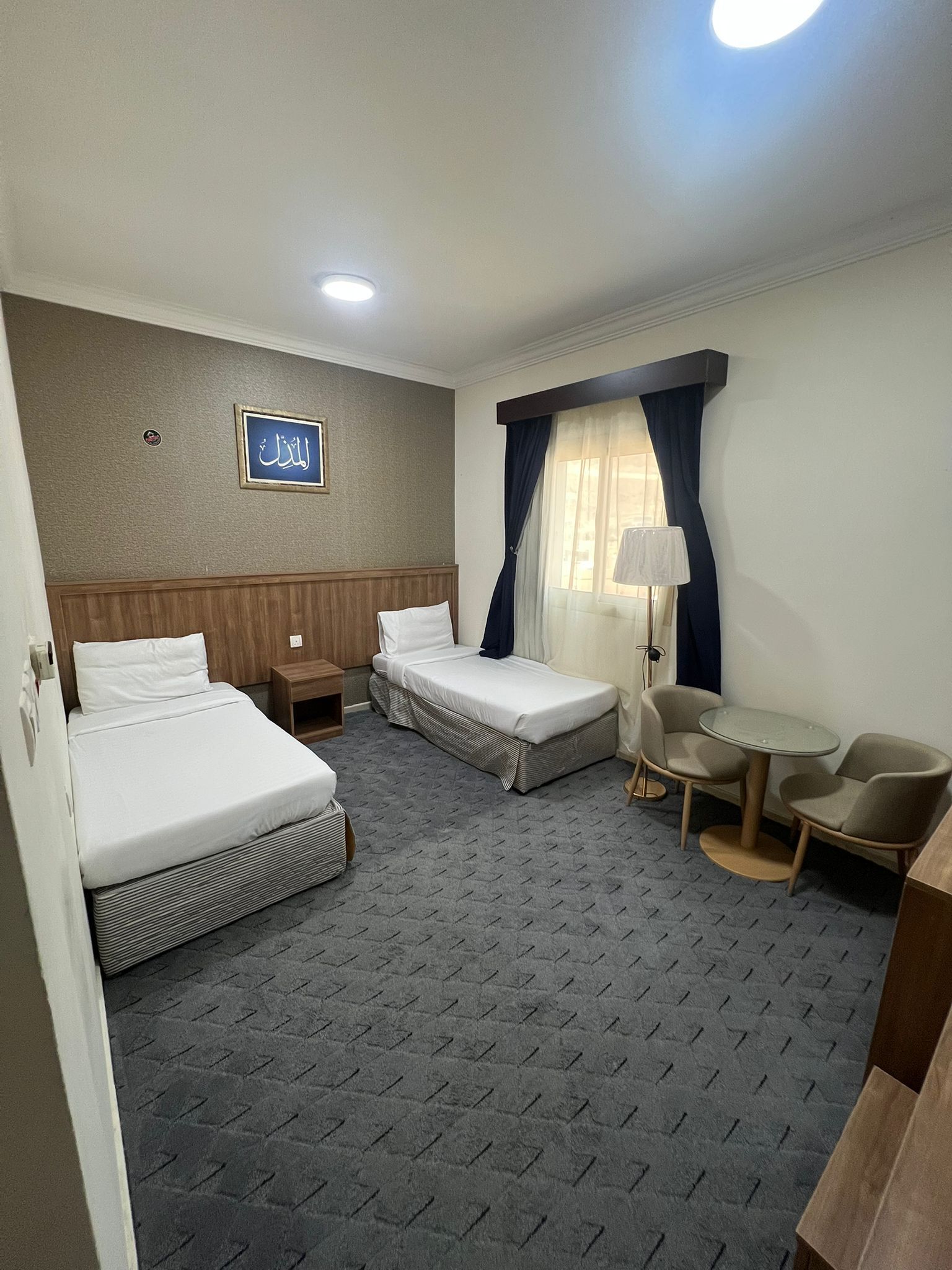 Phòng đôi hoặc 2 giường đơn Deluxe | Truy cập Internet không dây miễn phí 