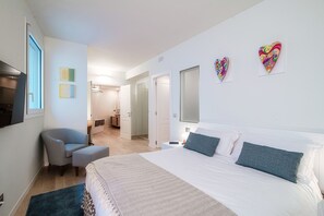 Apartment, Mountain View | Premium bedding, down comforters, iron/ironing board, cribs/infant beds - The Art House (Cernobbio)