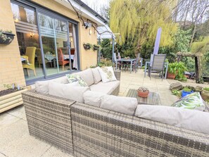 Outdoor dining - Foxhills of Shanklin (Shanklin)