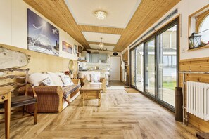 LCD TV - The Sea Shack (Ventnor)