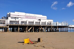 Beach - Willerby Malton (Sandown)