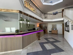 Lobby - Alpine Panorama Apartment with Indoor Pool and Sauna (Oberaudorf)
