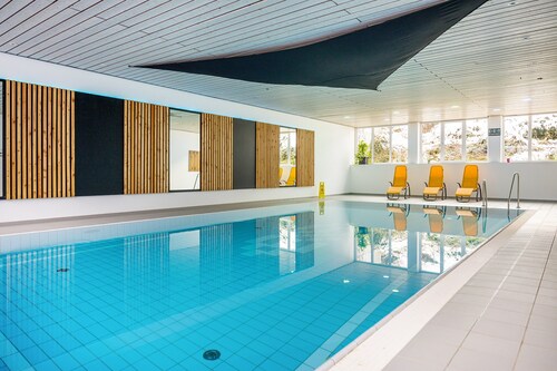 Ferienwohnung Alpenpanorama mit Pool und Sauna 