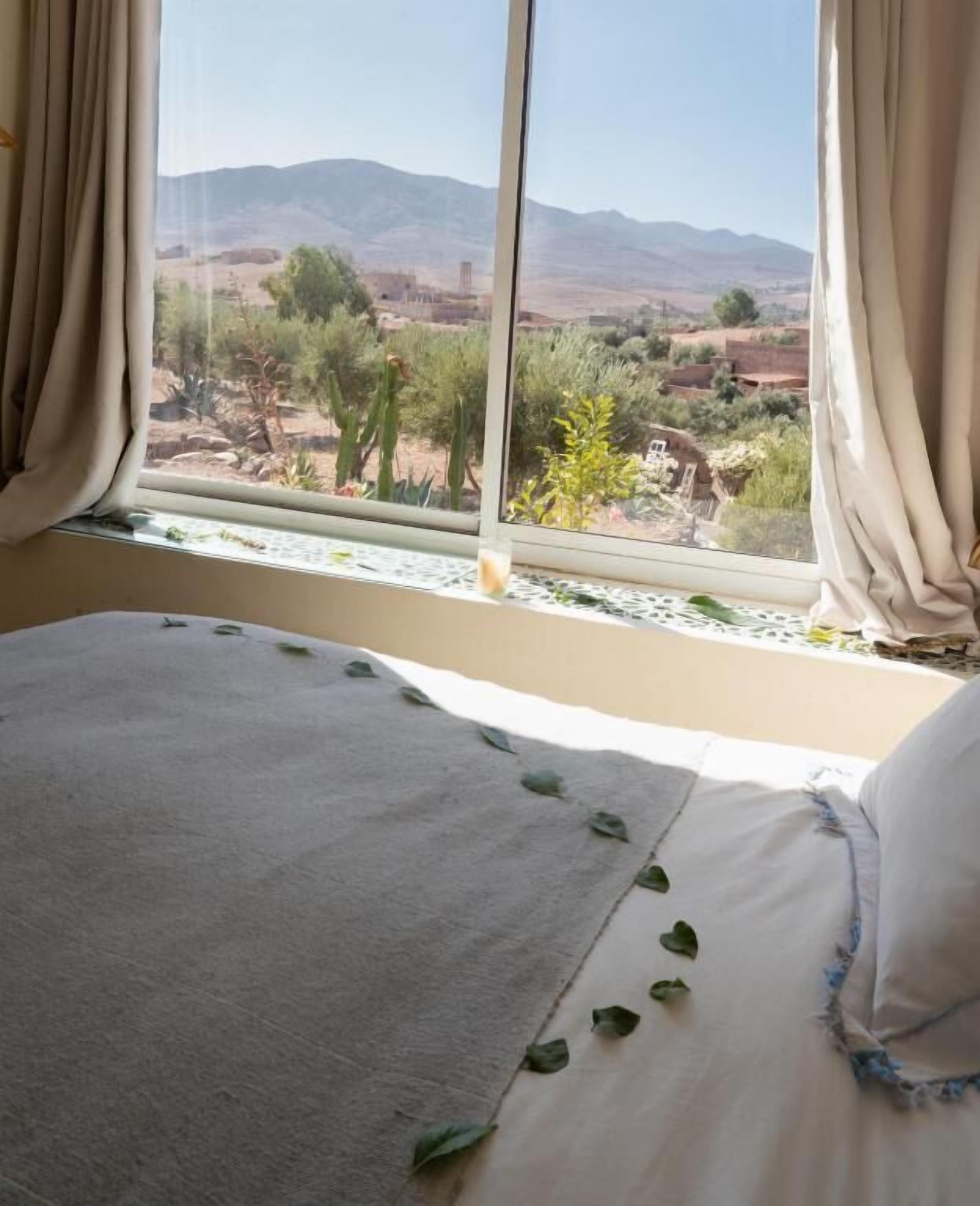 Double Room, Mountain View | Free WiFi