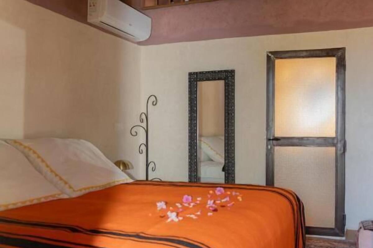 Triple Room, Balcony | Free WiFi