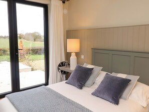 3 Schlafzimmer, individuell dekoriert, individuell eingerichtet