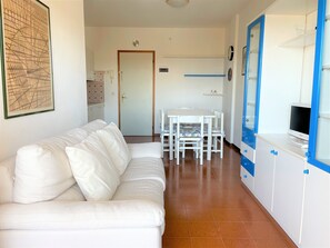 TV - Bibione apartment with sea view (Bibione)