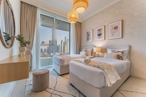 2 bedrooms, in-room safe, iron/ironing board, free WiFi - Waterfront Community, Beachfront Living Near Dubai Marina and Top Dining Hotspots (Dubai)