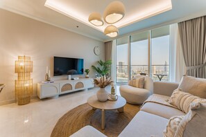 TV - Waterfront Community, Beachfront Living Near Dubai Marina and Top Dining Hotspots (Dubai)