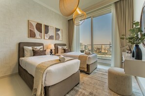 2 bedrooms, in-room safe, iron/ironing board, free WiFi - Direct Private Beach Access, Proximity To Key Dubai Attractions Like Dubai Marina, Palm Jumeirah (Dubai)