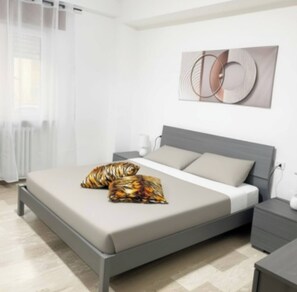 2 bedrooms - Charming Avezzano Apartment for Family Getaways (Avezzano)