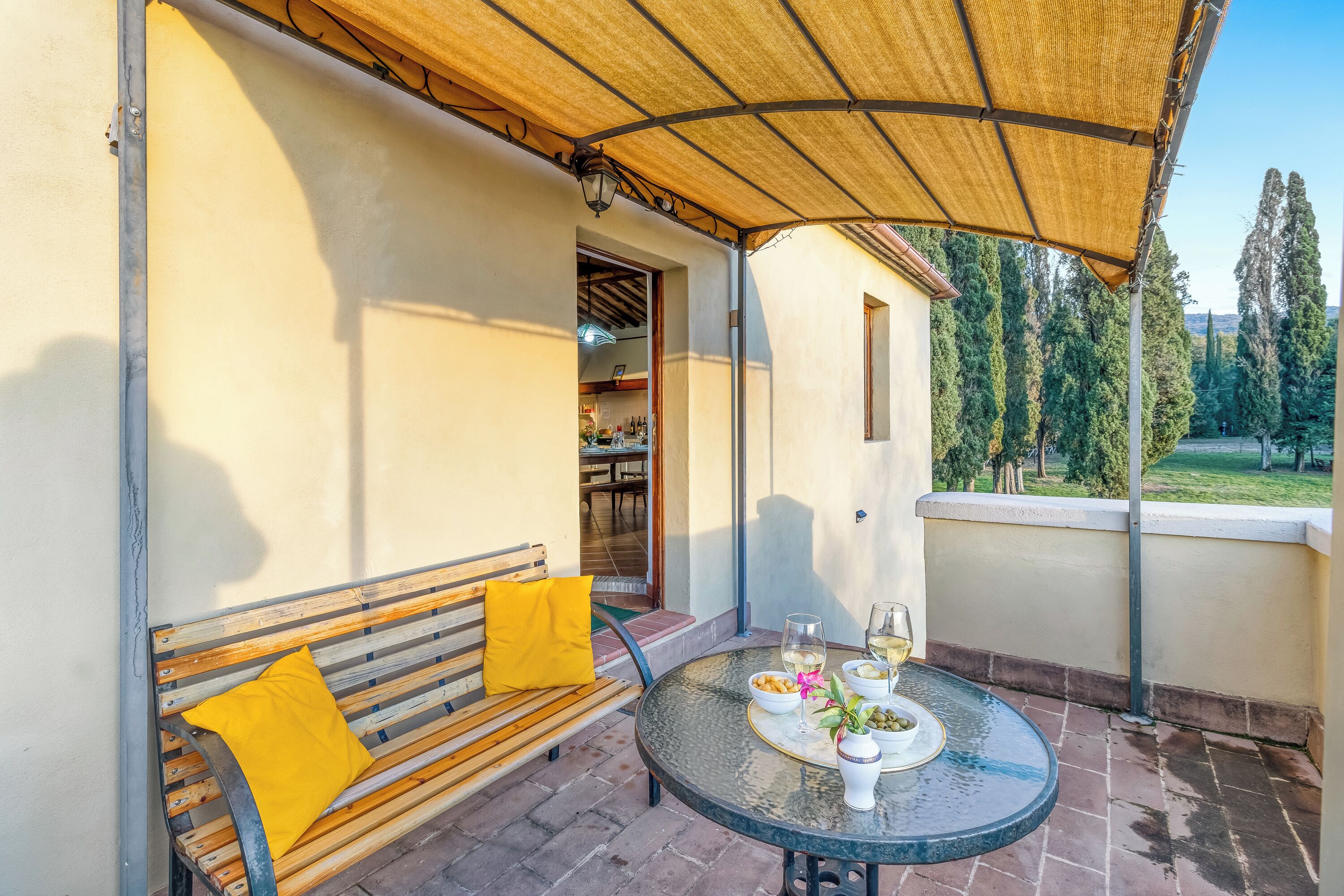 Familienapartment, Mehrere Schlafzimmer (Berignone Natural Paradise Apt) | Speisen im Freien
