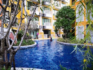 Apartment, 1 Schlafzimmer, Raucher, Balkon | Pool | Außenpool