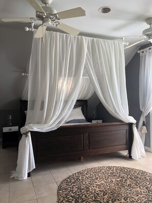 Bügeleisen/Bügelbrett, WLAN, Bettwäsche