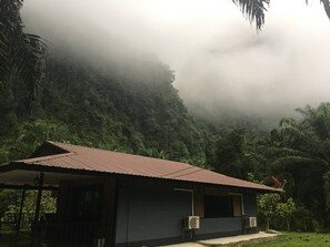 Exterior - Room-peaceful House Surrounding by Natur (Ao Luek)