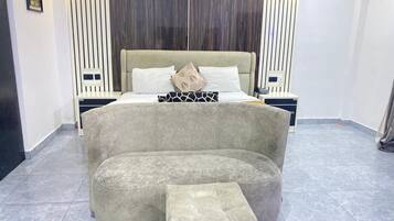 Individuelt design, individuel indretning, skrivebord