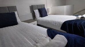 WiFi - Cosy two bedroom house/Close to City Center Leeds! (Leeds)