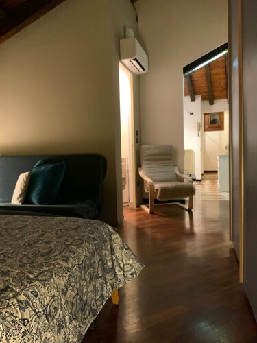 'Ca' Molinetto' Apartment with Wi-Fi and Air Conditioning
