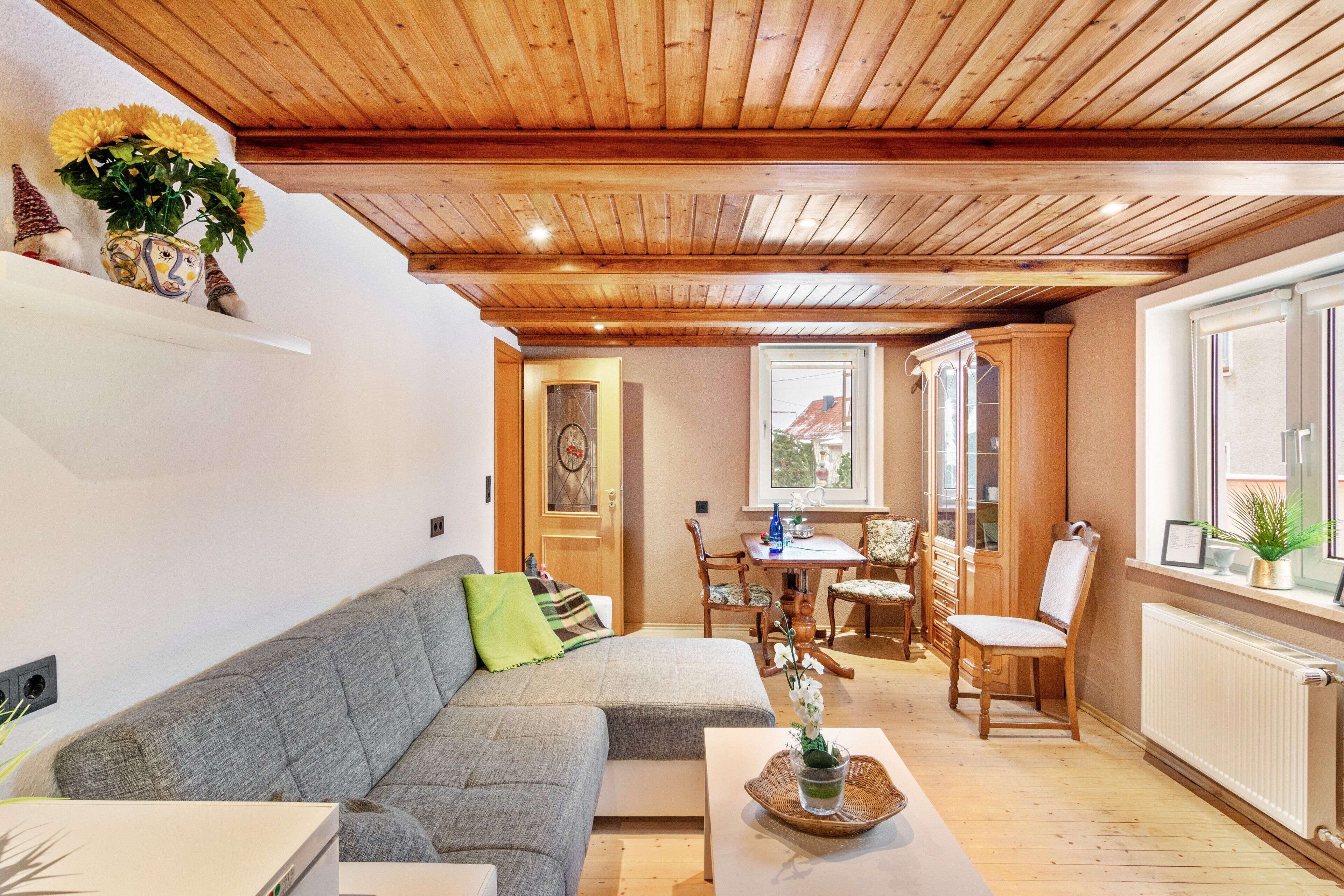 Tv, dvd-spelare och en stereo