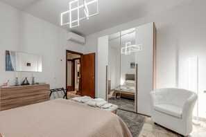 Bügeleisen/Bügelbrett, WLAN, Bettwäsche